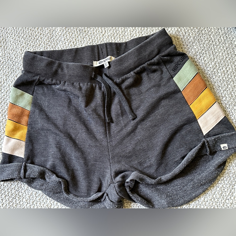 Ripcurl comfy shorts